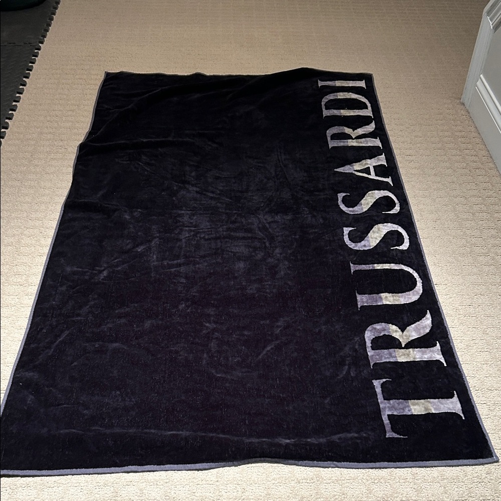TRUSSARDI Bath Sheet Beach Towel Huge! Black with Striped Logo New w/some flaws